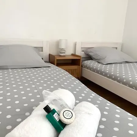 Apartment Saint Philippe - T3 Pres De La